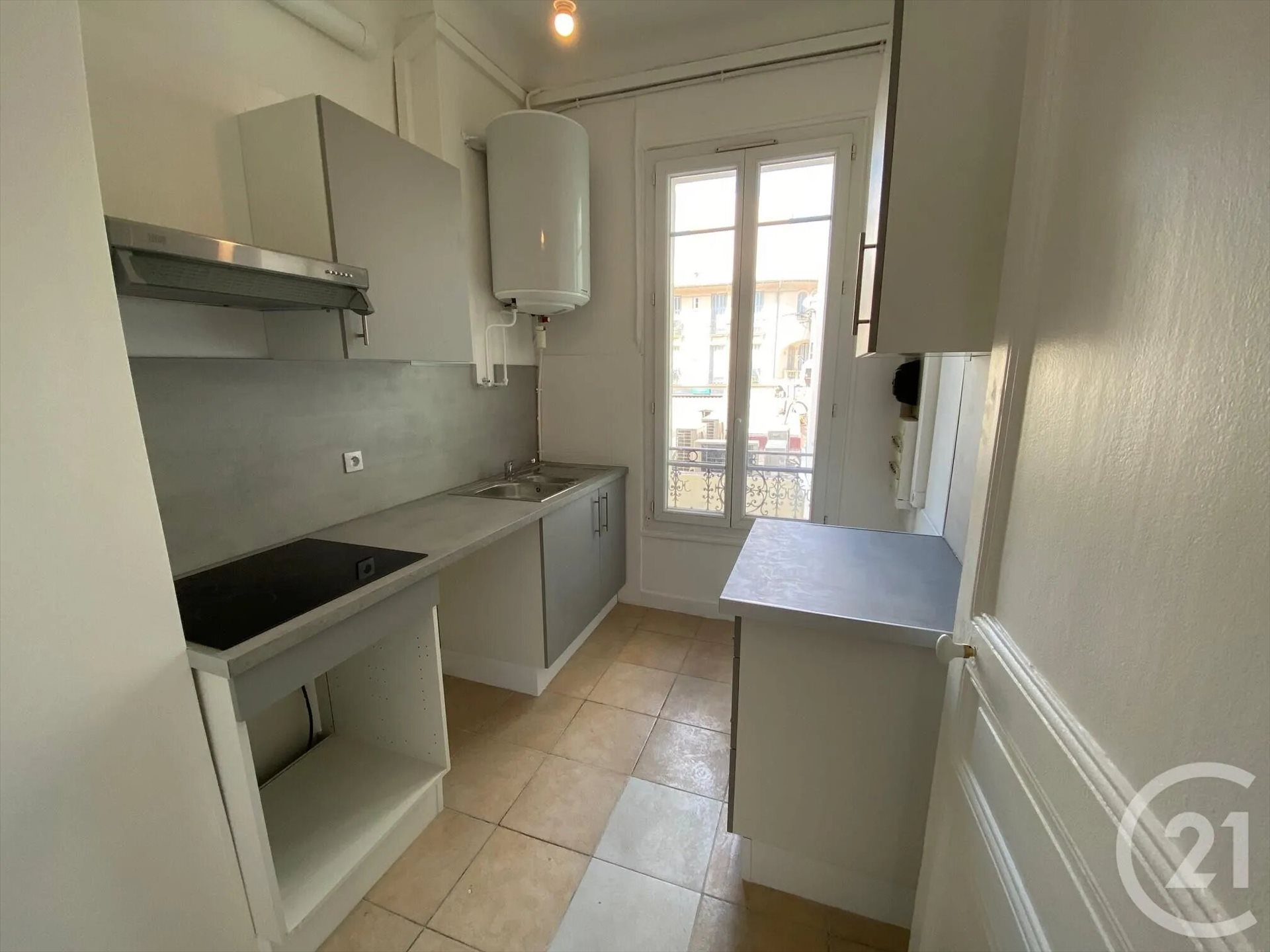 Appartement à louer, 40m², Nice