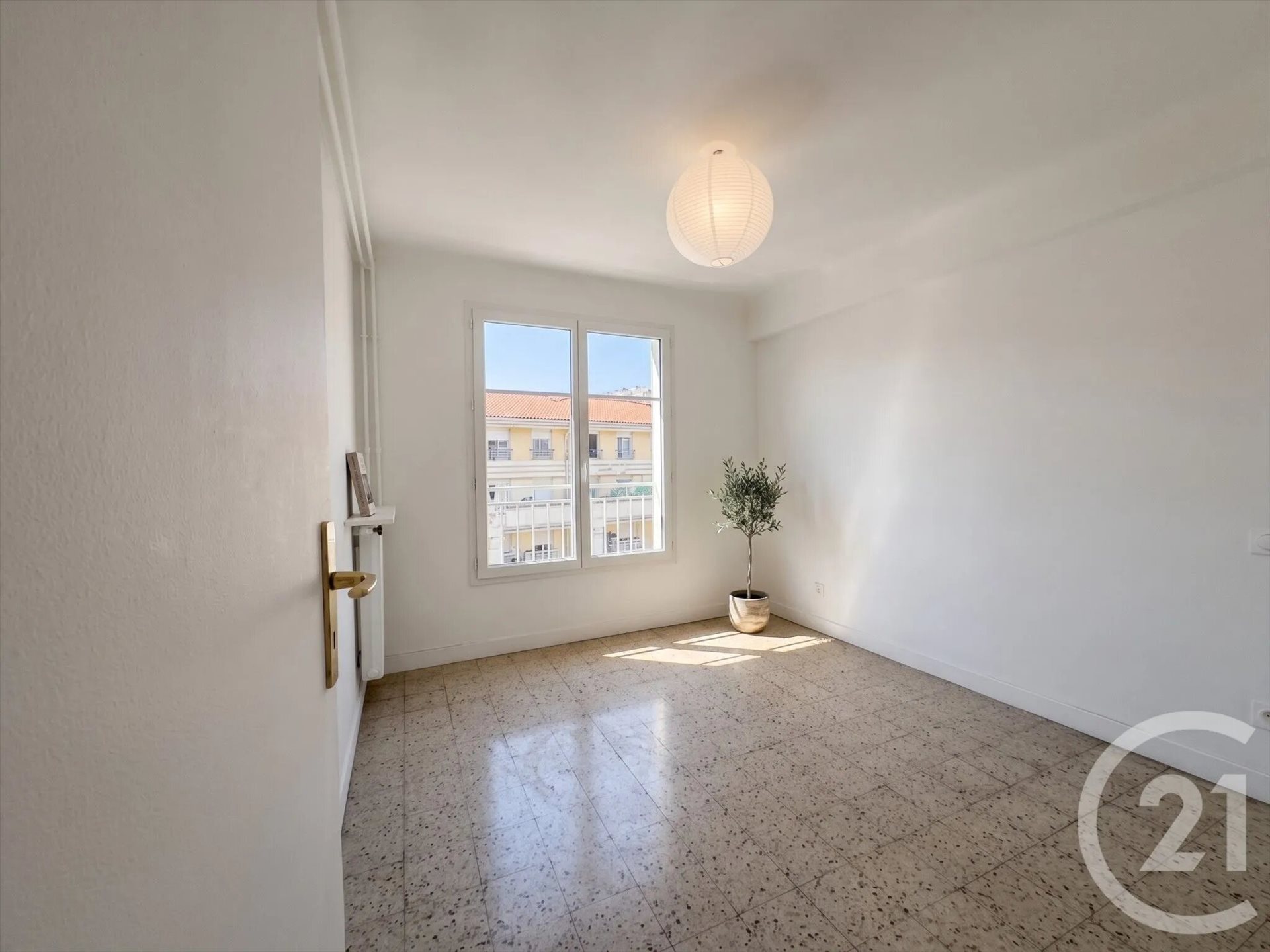 Appartement à louer, 58m², Nice