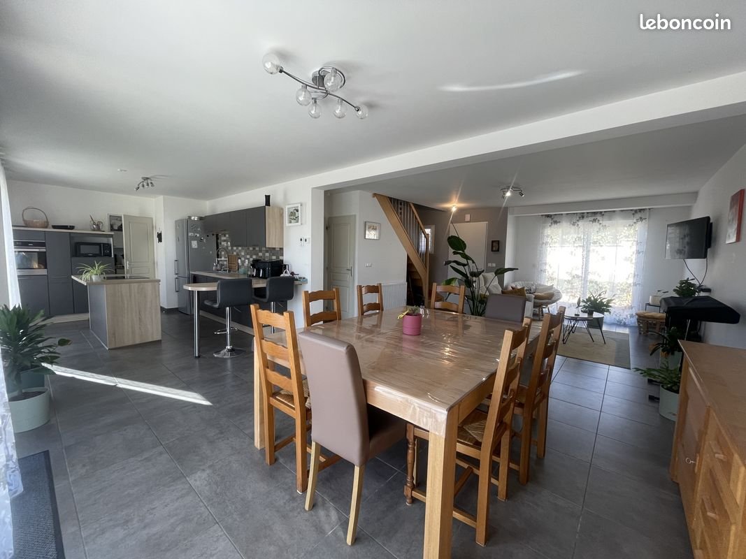 Maison à vendre, 130m², Pezou