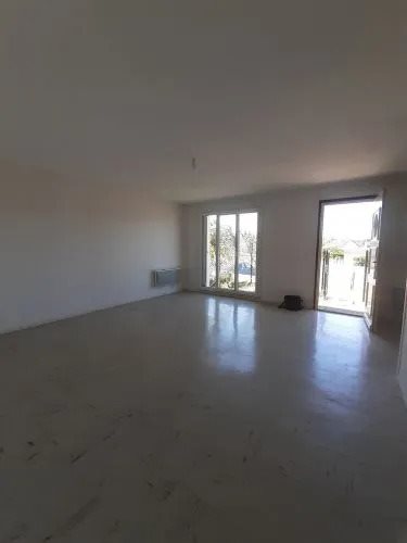 Maison à louer, 49m², Sancergues