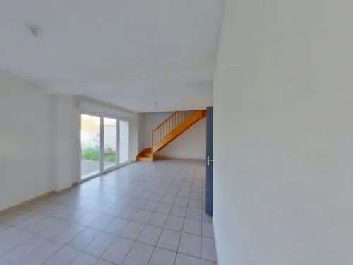 Maison à louer, 71m², Lunery