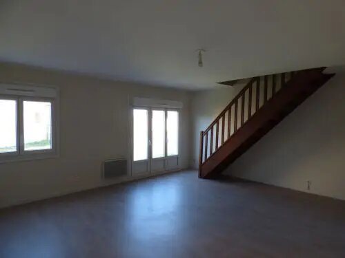 Maison à louer, 88m², Pierrefitte-sur-Sauldre