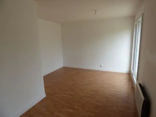 Maison à louer, 92m², Brinon-sur-Sauldre