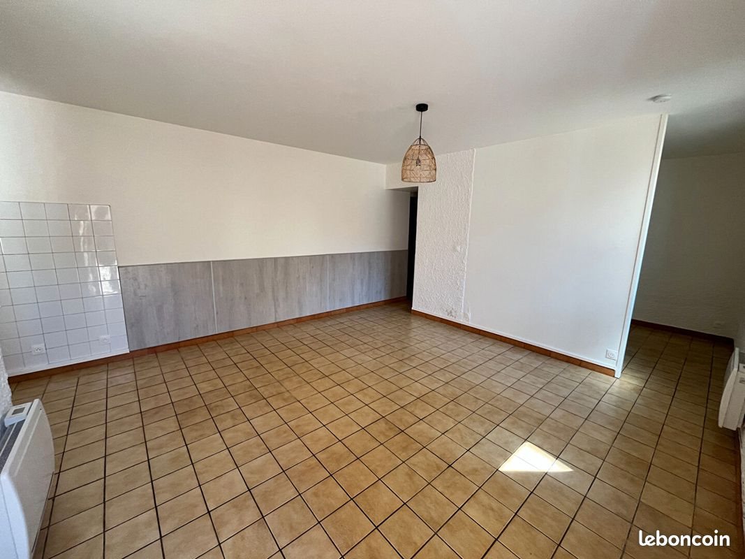 Appartement à louer, 35m², L'Isle-Jourdain