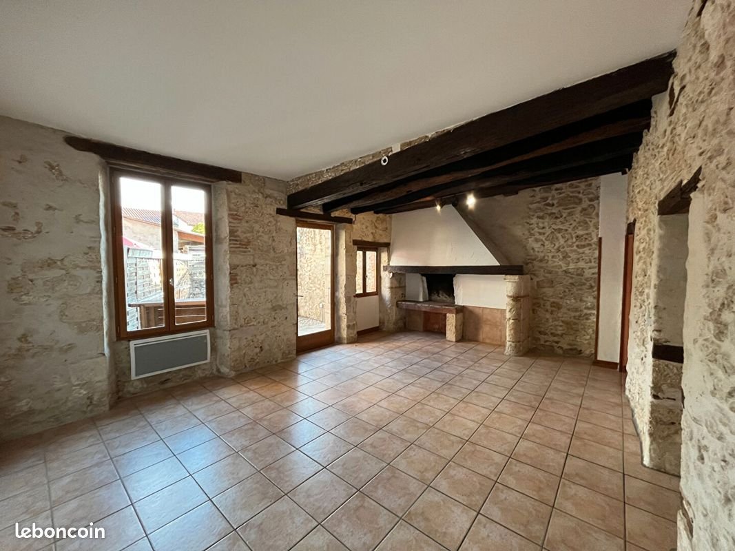 Maison à louer, 99m², Solomiac