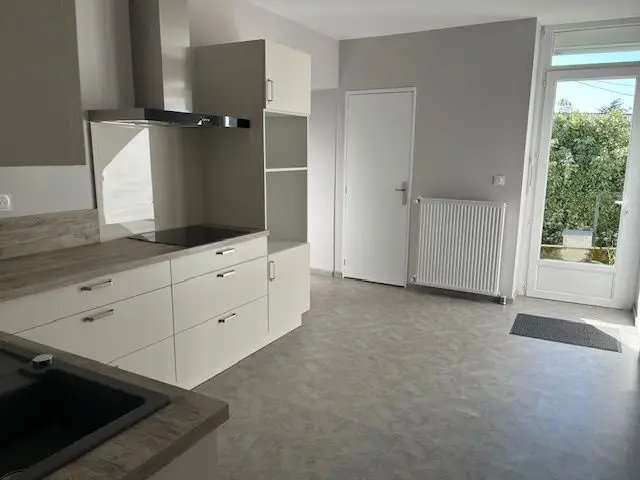 Maison à louer, 106m², Podensac