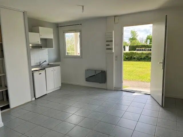 Maison à louer, 35m², Lamothe-Montravel