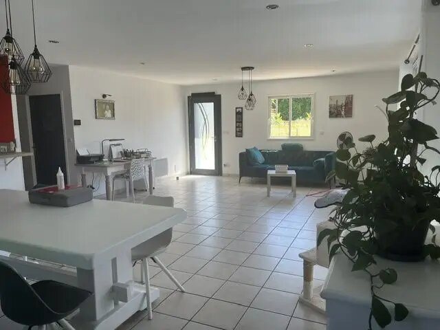 Maison à vendre, 161m², Montcaret