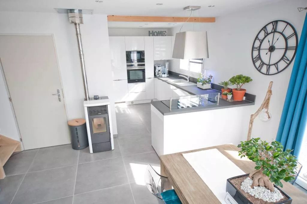 Maison à vendre, 116m², Bassy
