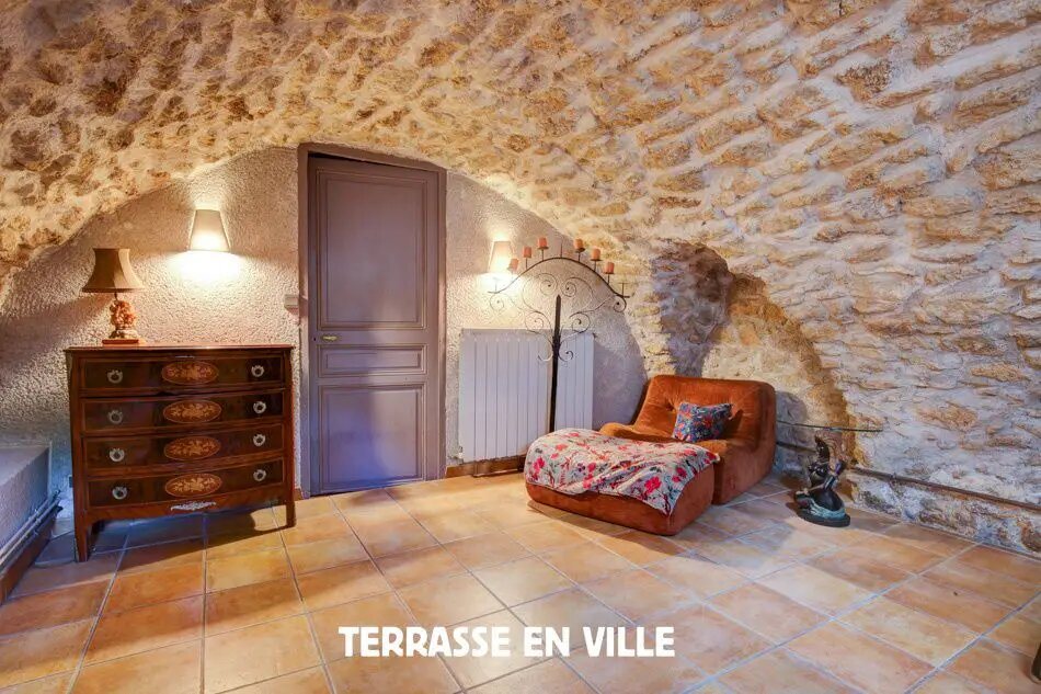 Maison à vendre, 207m², Pélissanne