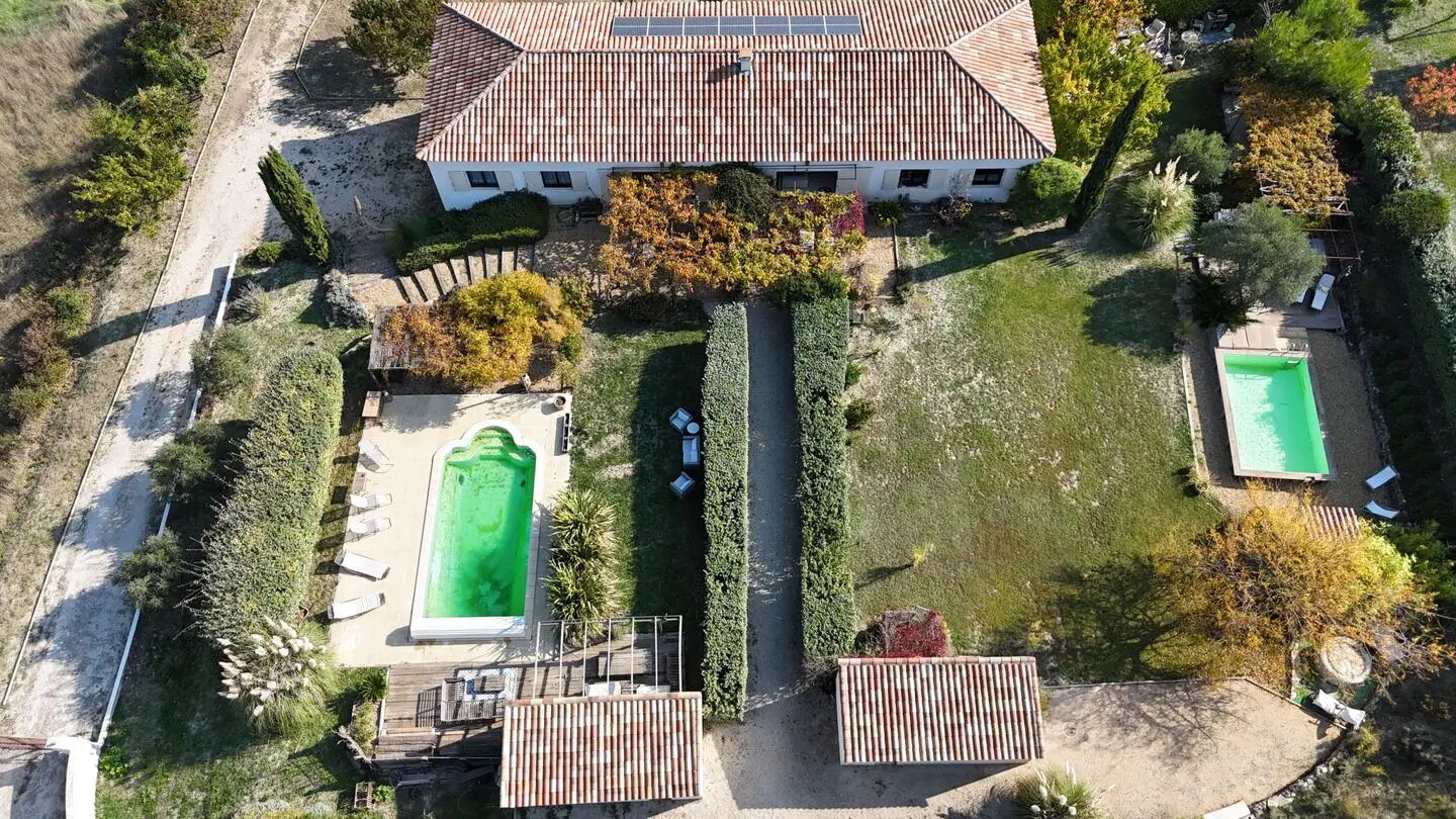 Maison à vendre, 250m², Simiane-Collongue