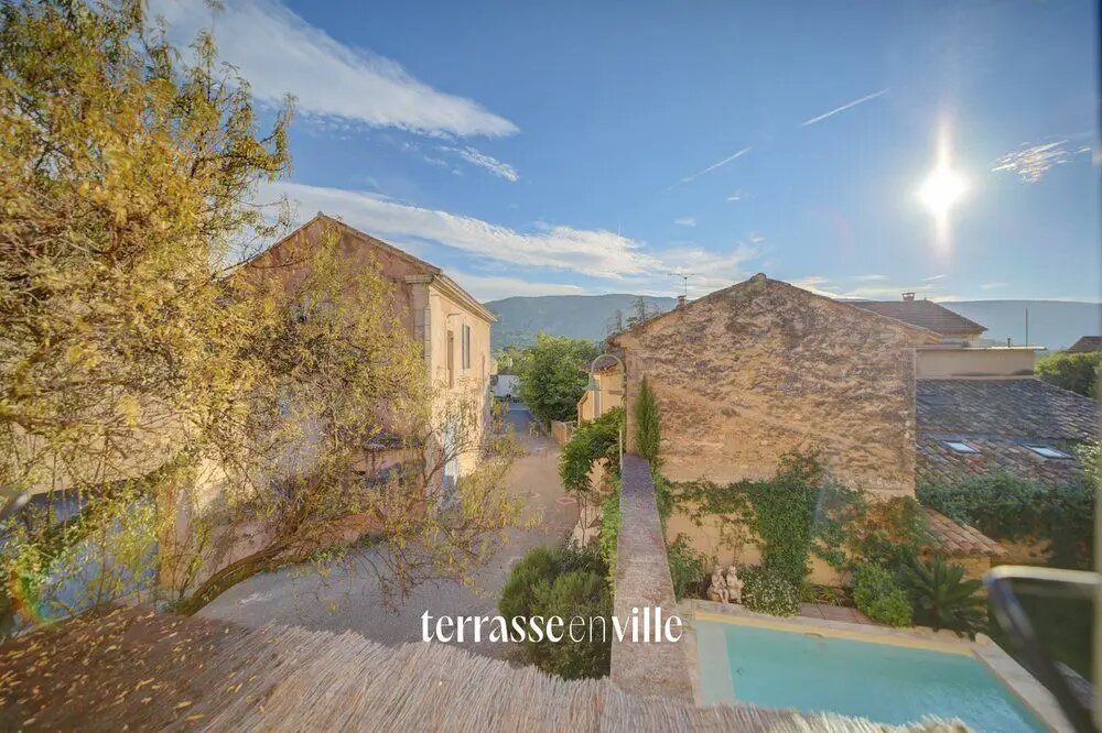 Maison à vendre, 300m², Oppède