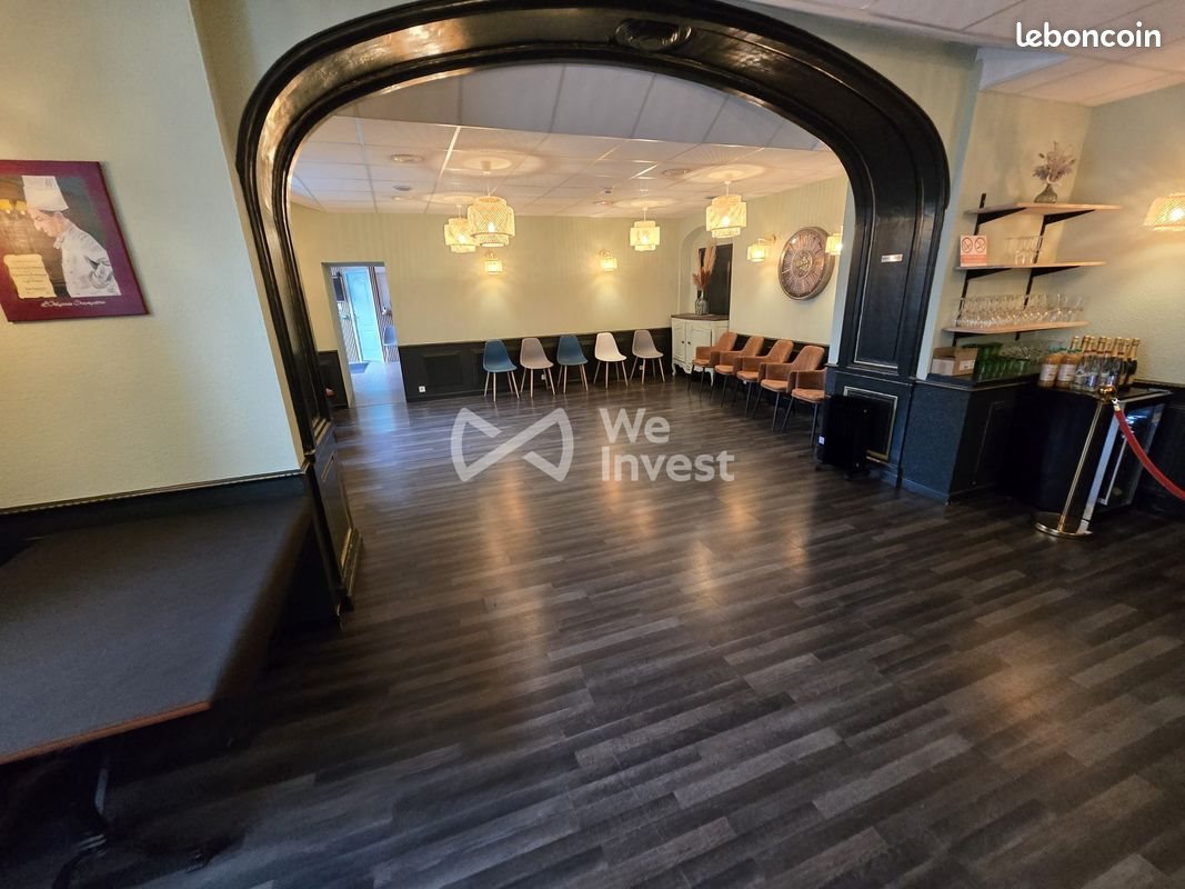 Maison à vendre, 637m², La Flèche