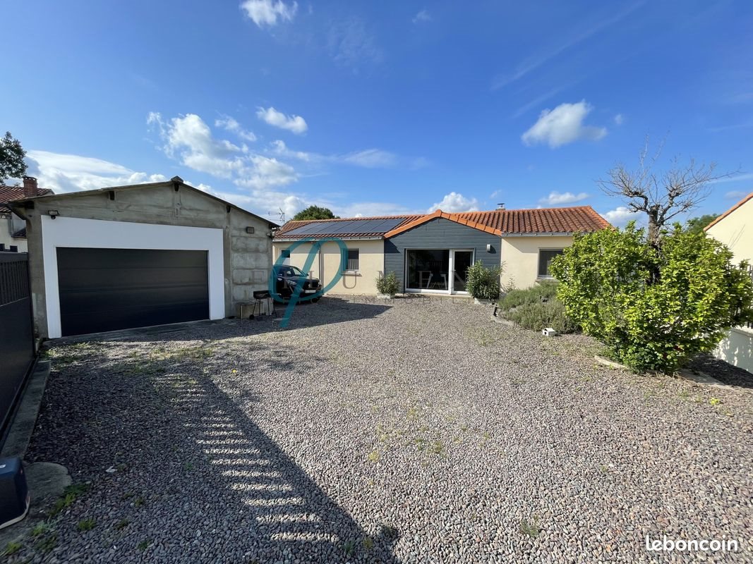 Maison à vendre, 132m², Le Fuilet