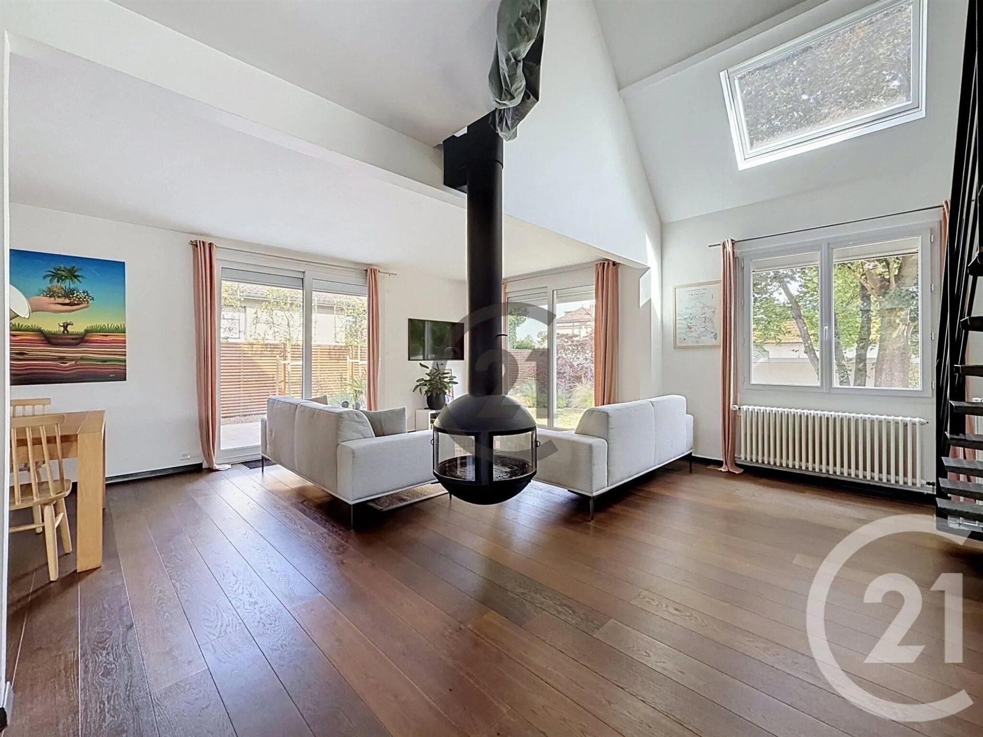 Maison à vendre, 191m², Saint-Julien-les-Villas