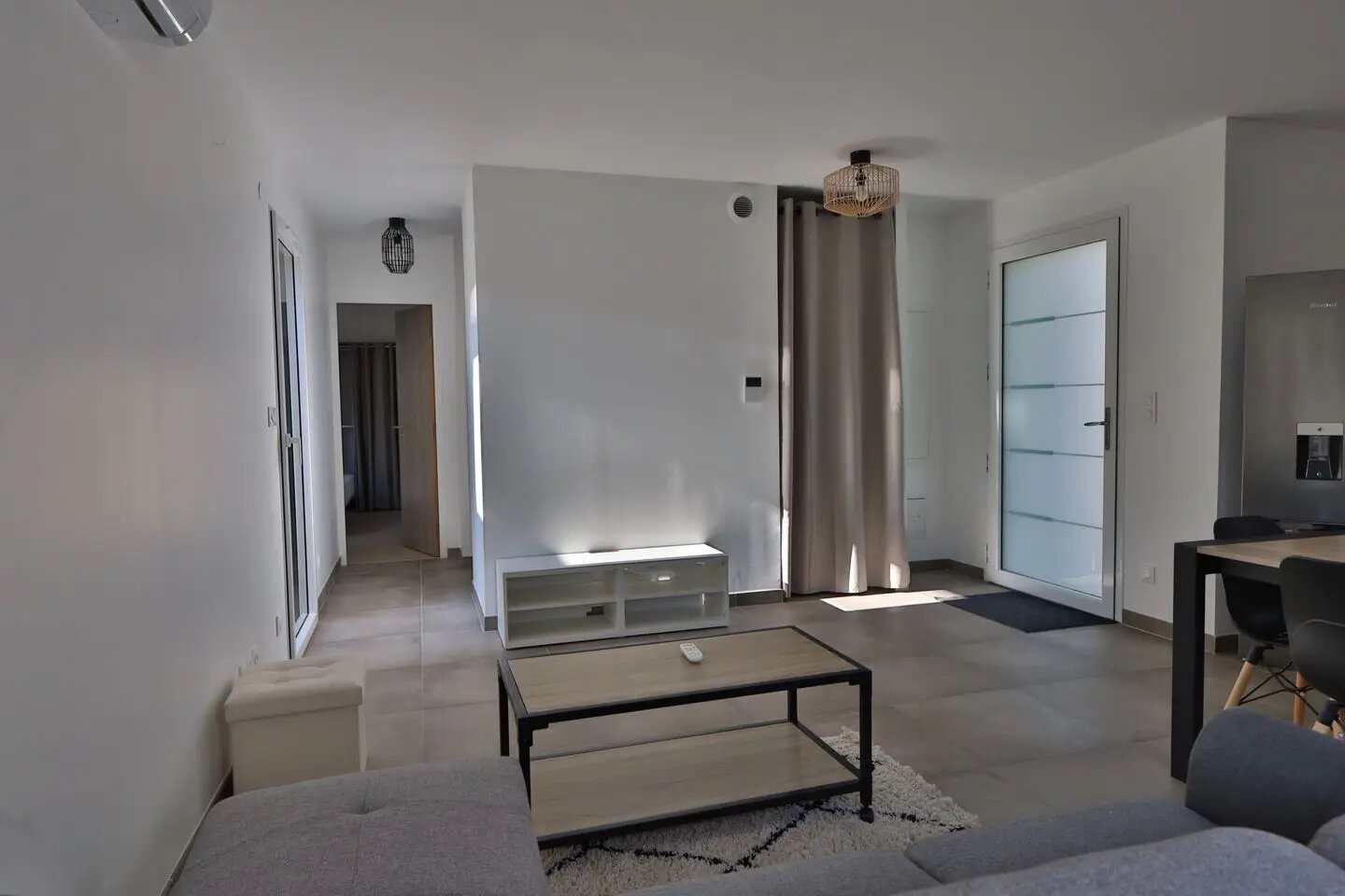Appartement à louer, 54m², Luzinay