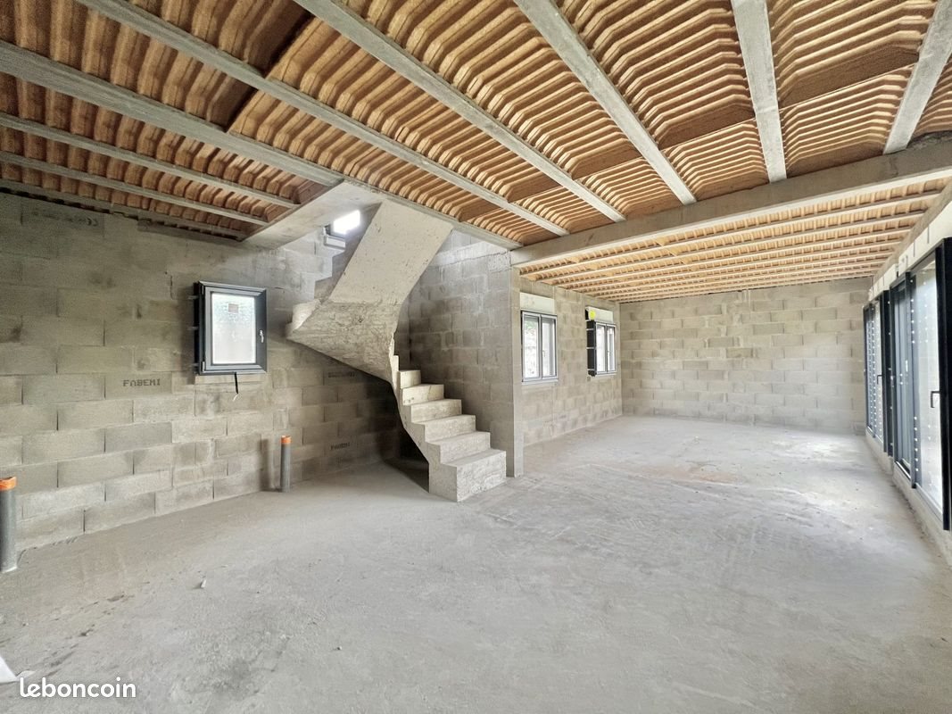 Maison à vendre, 92m², Montluel