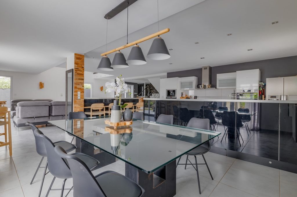 Maison à vendre, 200m², Jons