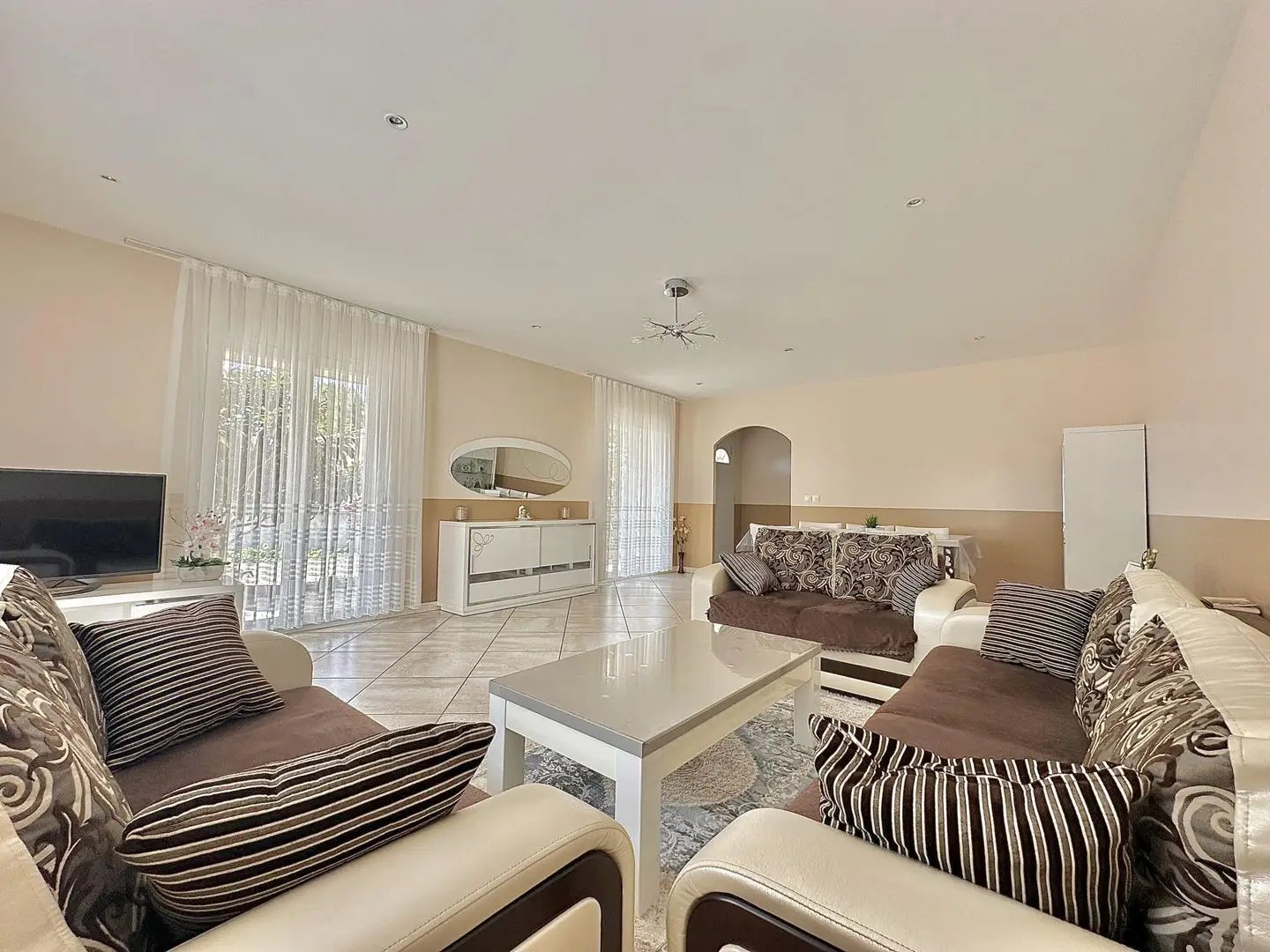 Maison à vendre, 143m², Pajay