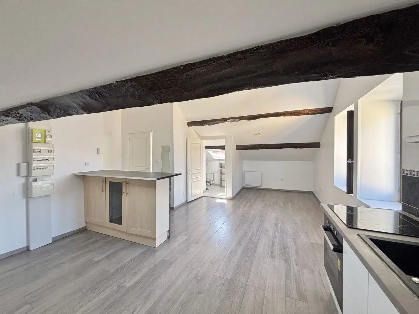 Appartement à vendre, 68m², Pont-de-Chéruy