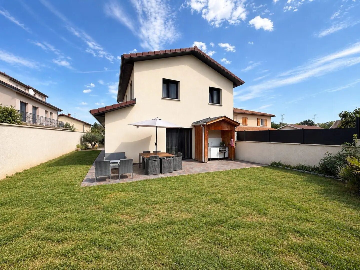 Maison à vendre, 110m², Pont-de-Chéruy