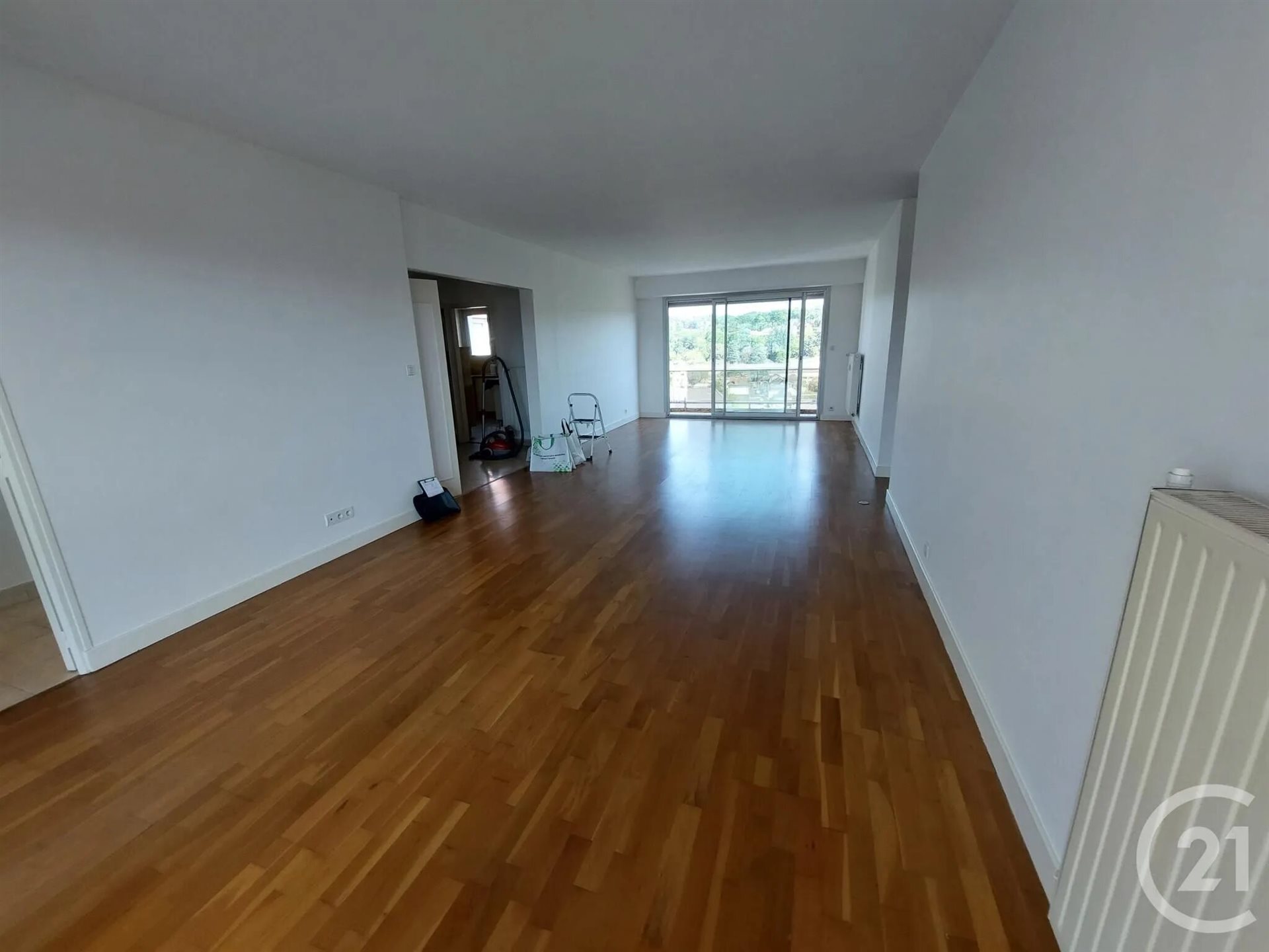 Appartement à louer, 90m², Brive-la-Gaillarde