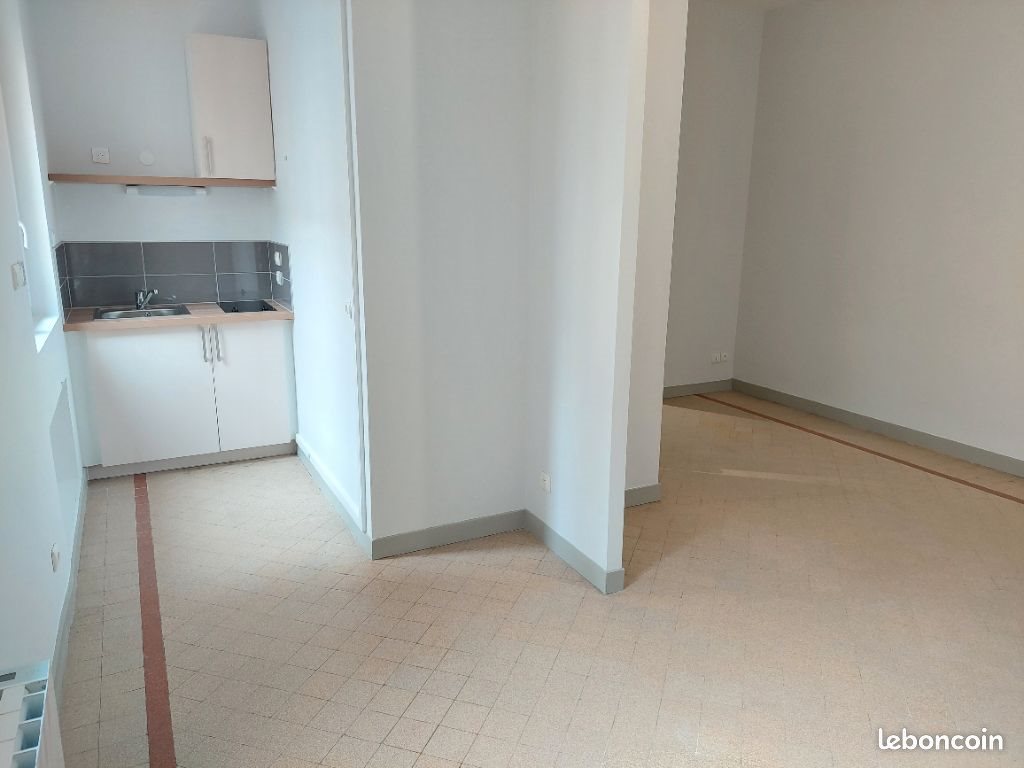 Appartement à louer, 44m², Mâcon