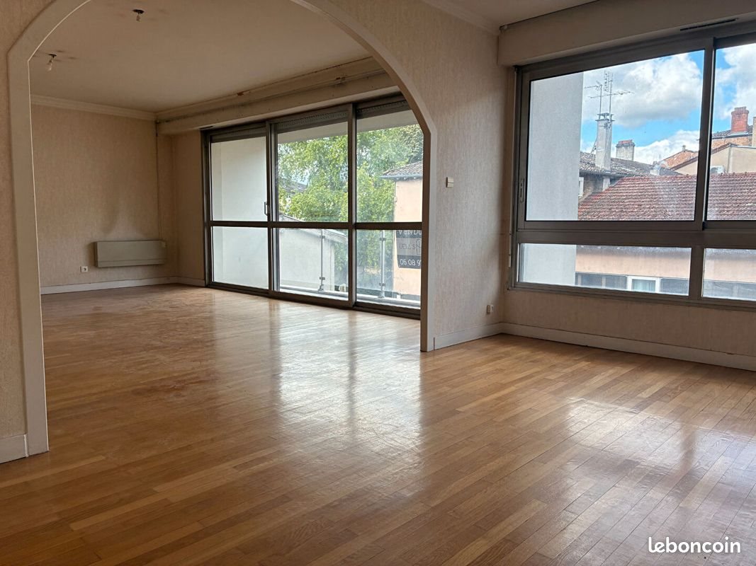 Appartement à vendre, 112m², Mâcon