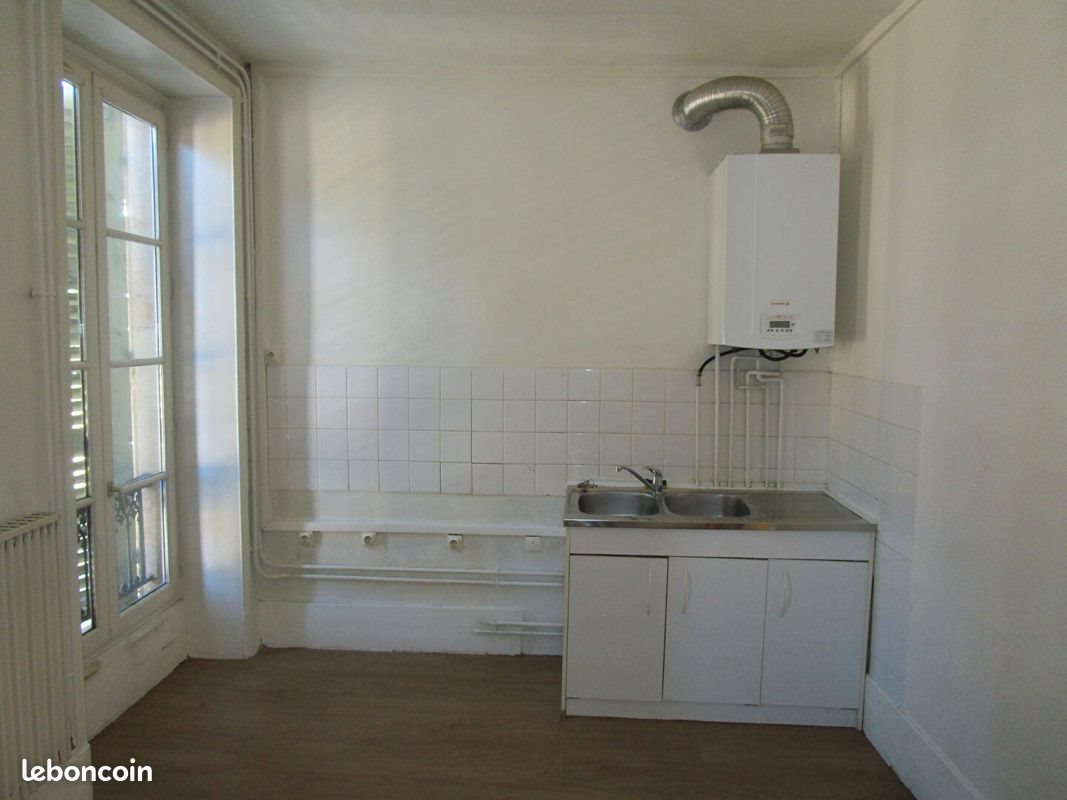 Appartement à louer, 39m², Mâcon