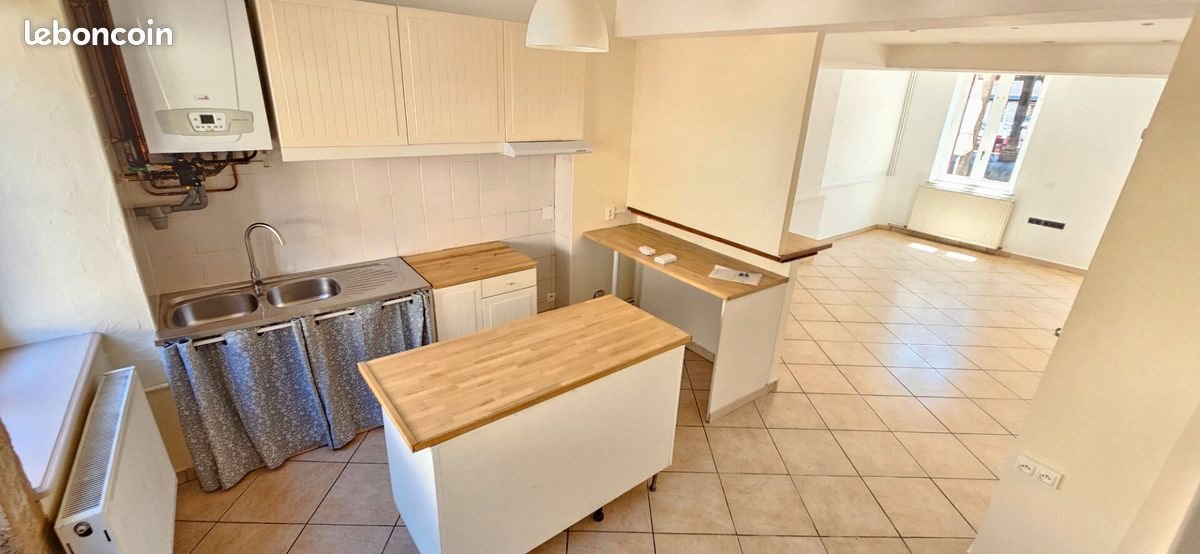 Maison à louer, 103m², Châtillon-sur-Chalaronne