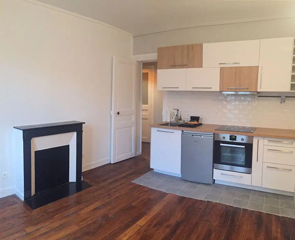 Appartement à louer, 35m², Clichy