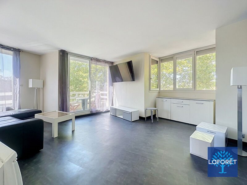 Appartement à vendre, 65m², Montigny-le-Bretonneux