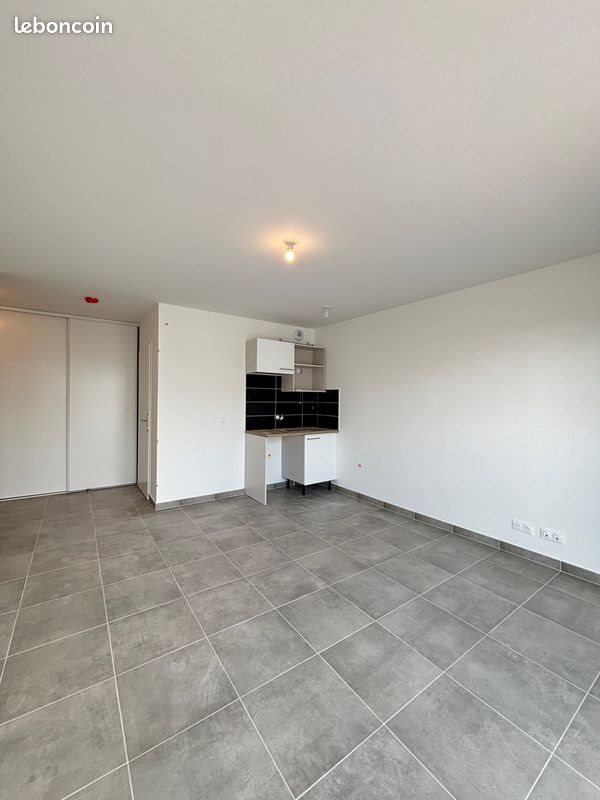 Appartement à louer, 27m², Saint-Maur-des-Fossés