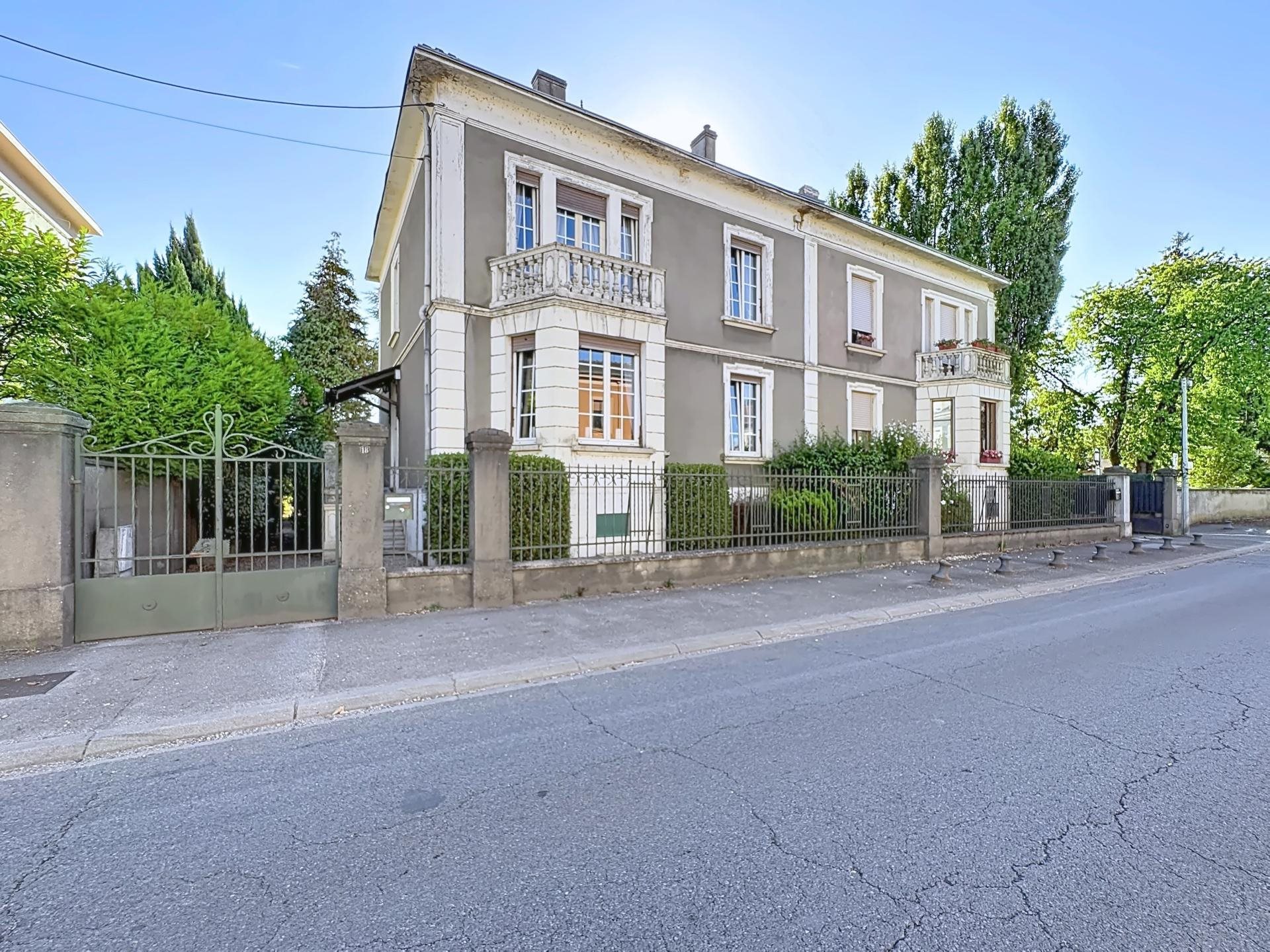 Maison à vendre, 142m², Uckange