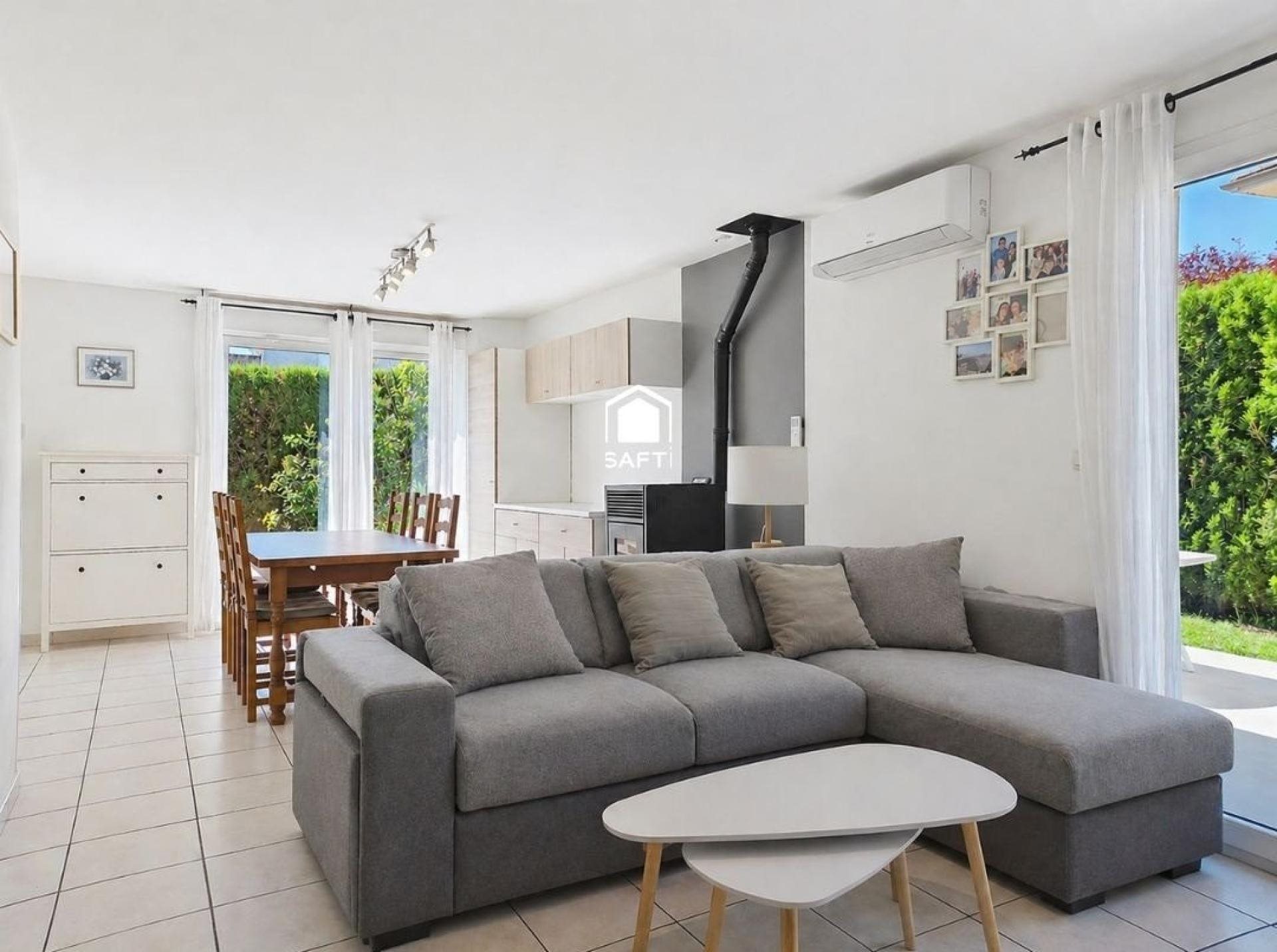 Maison à vendre, 114m², Meyrié
