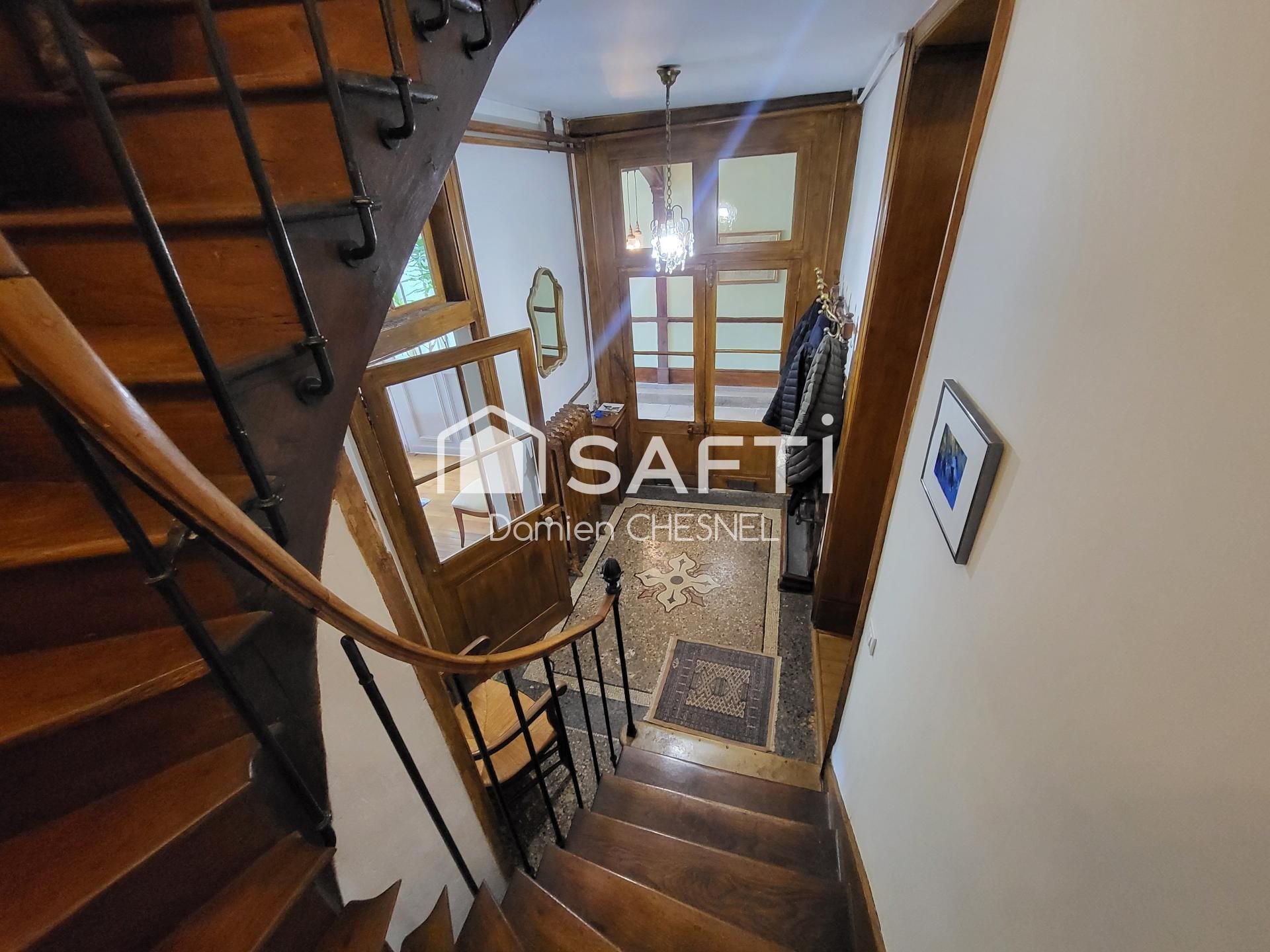Maison à vendre, 300m², Saint-Amand-Montrond