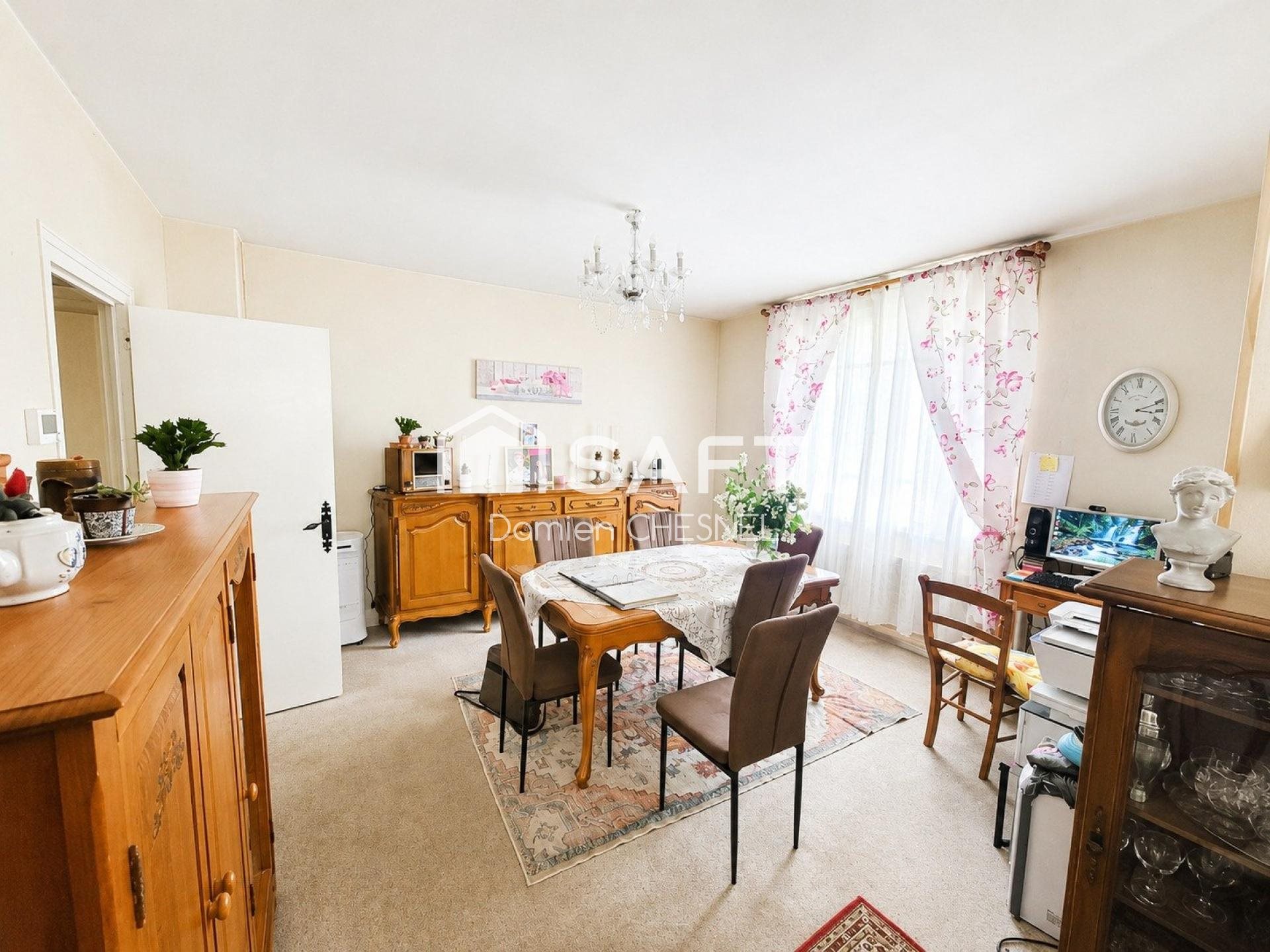 Maison à vendre, 120m², Saint-Amand-Montrond