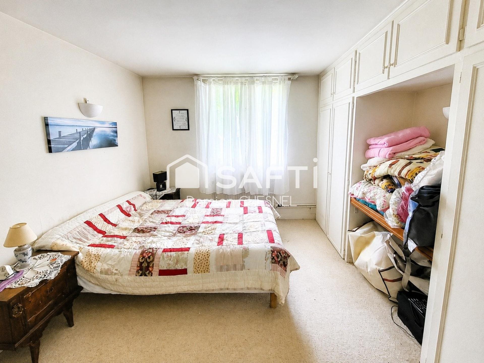 Maison à vendre, 120m², Saint-Amand-Montrond