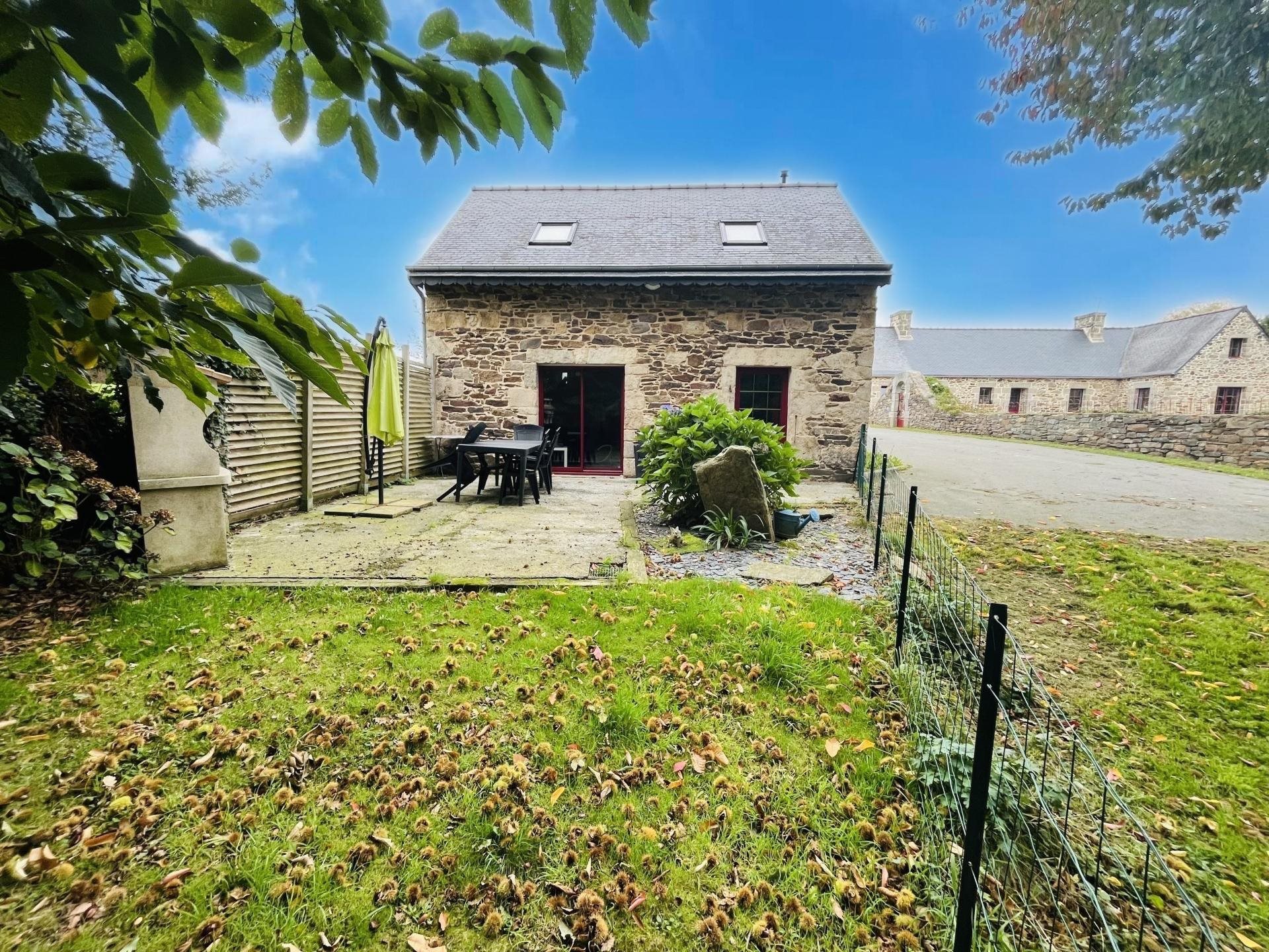 Maison à vendre, 164m², Bégard