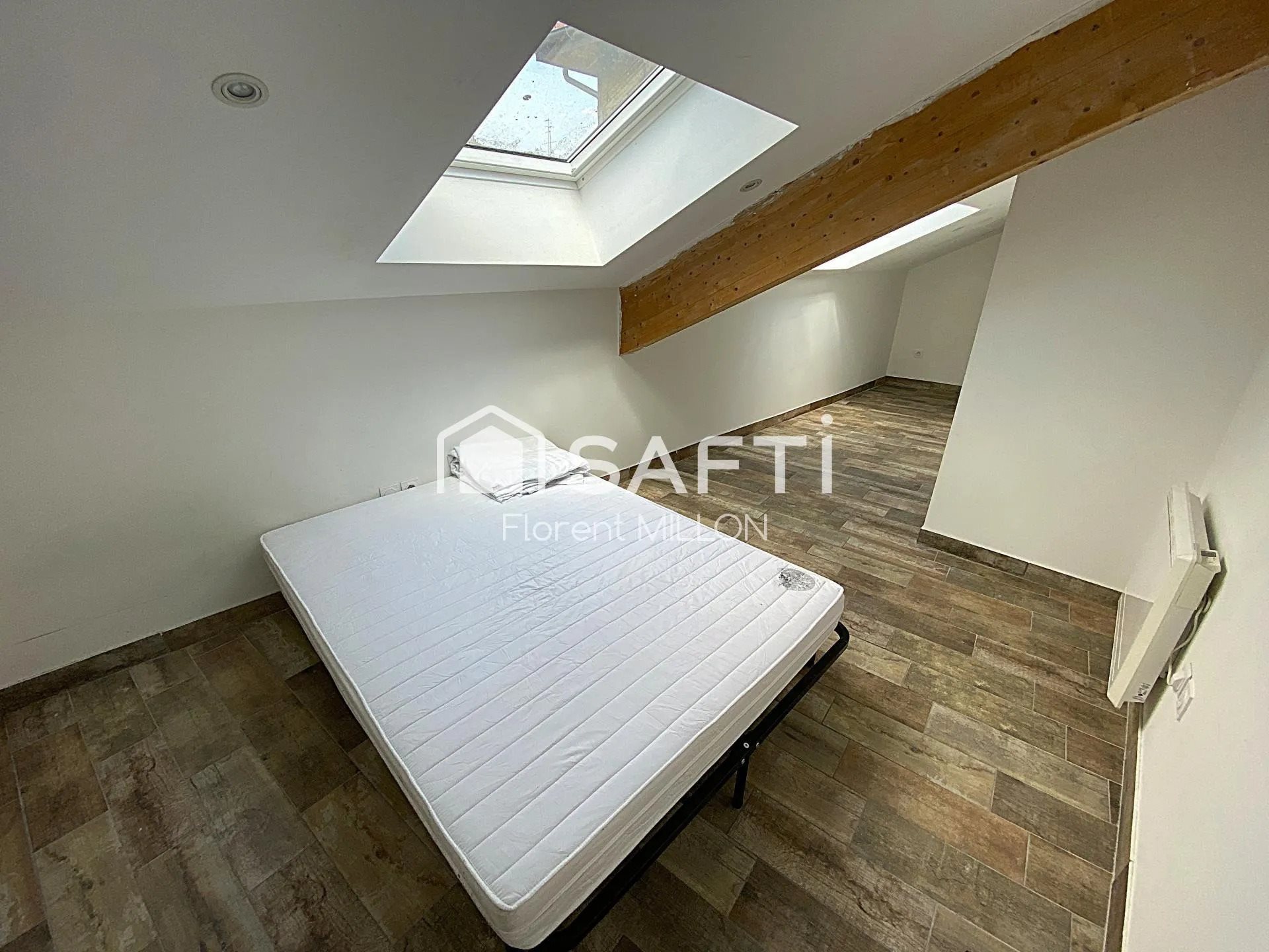Appartement à vendre, 66m², Saint-Etienne-de-Saint-Geoirs