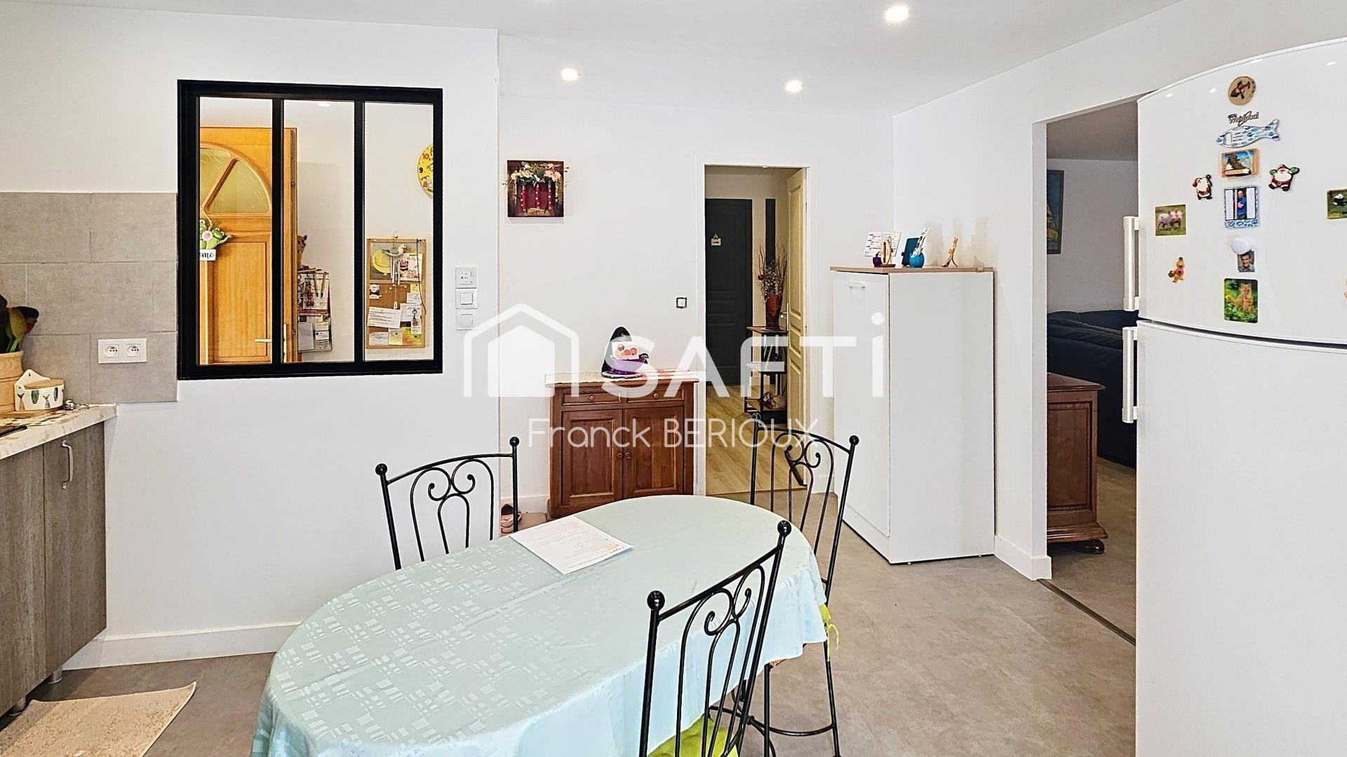 Maison à vendre, 99m², Neschers