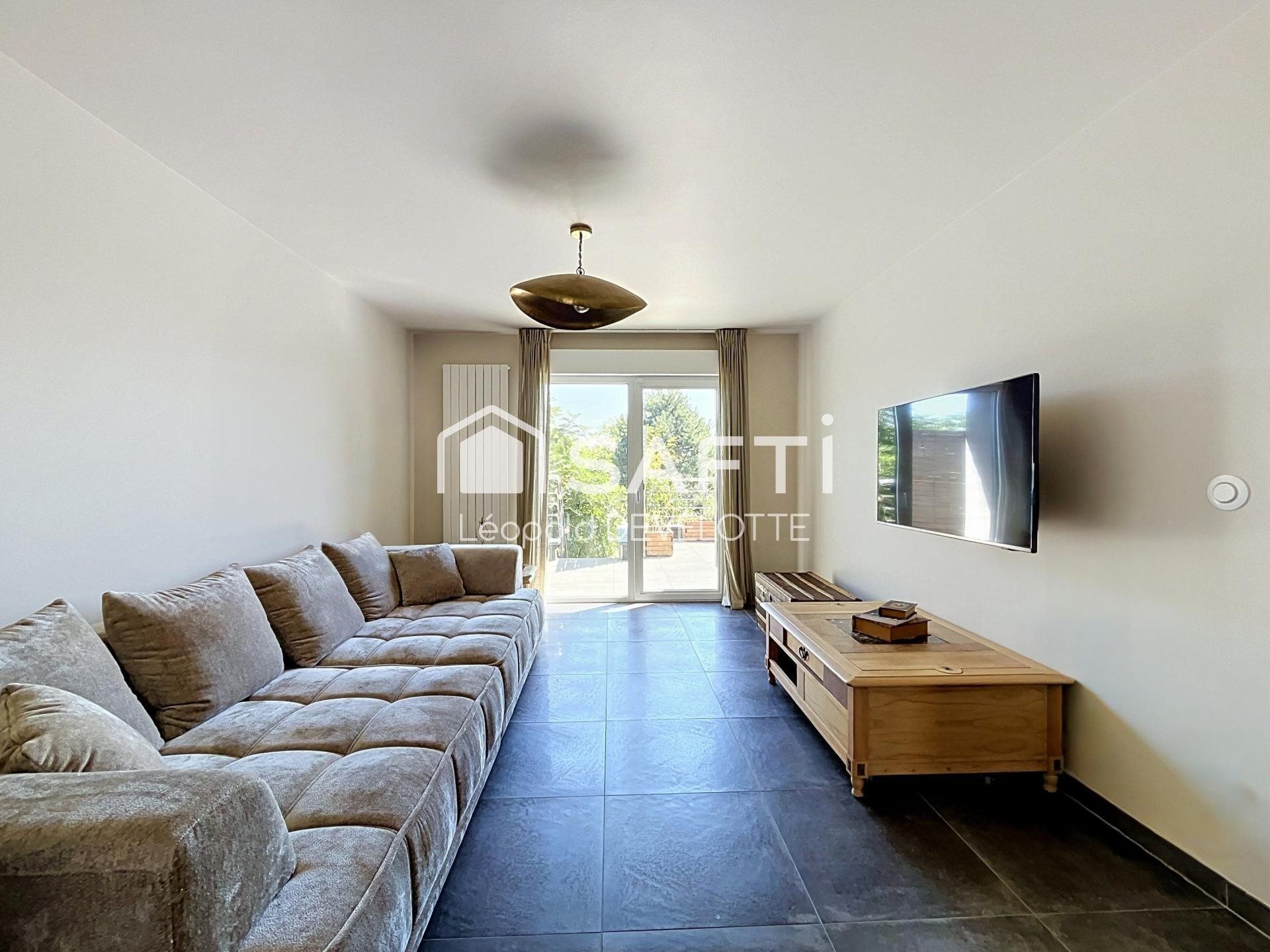Maison à vendre, 161m², Fèves