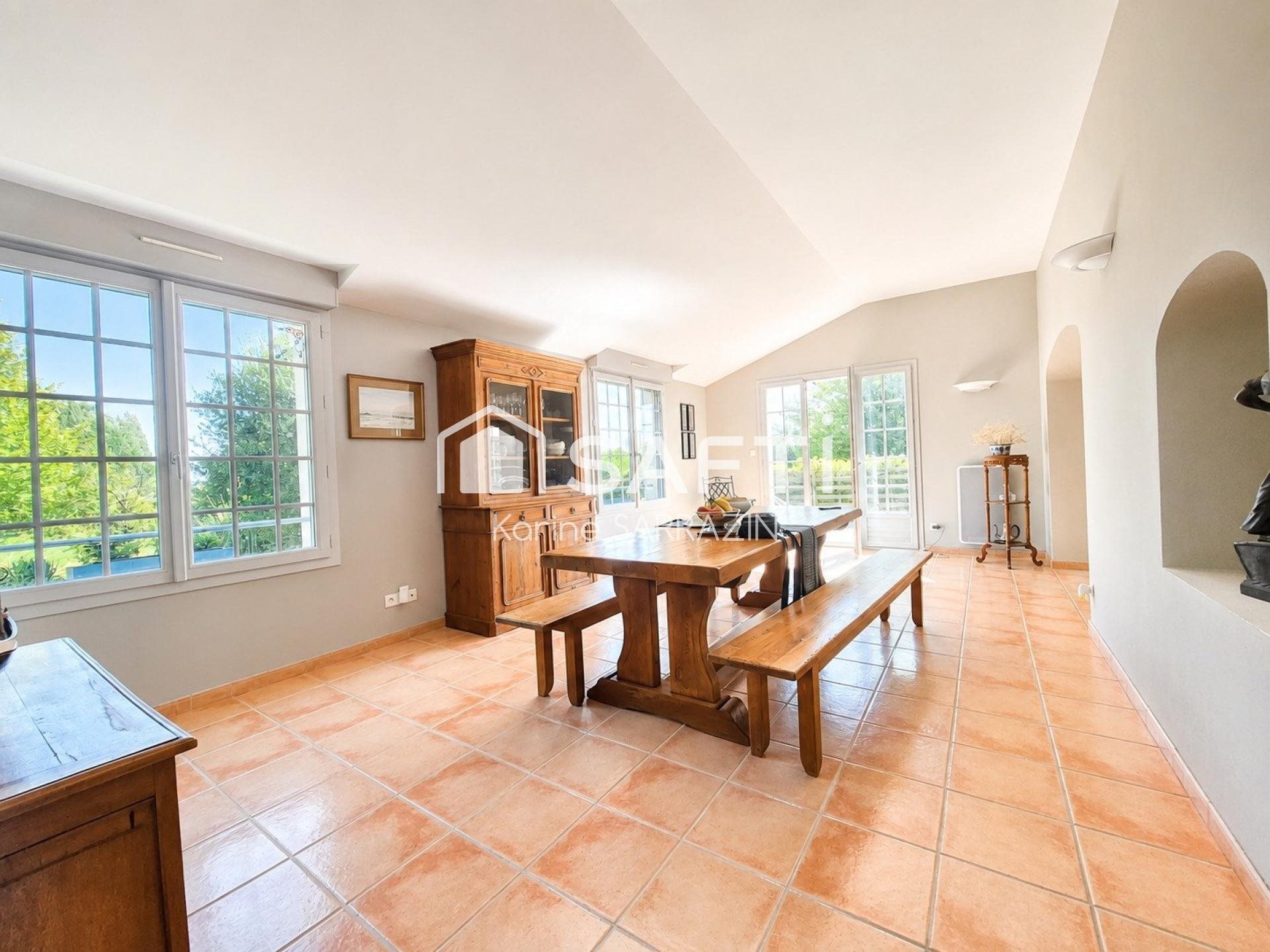 Maison à vendre, 147m², Genêts