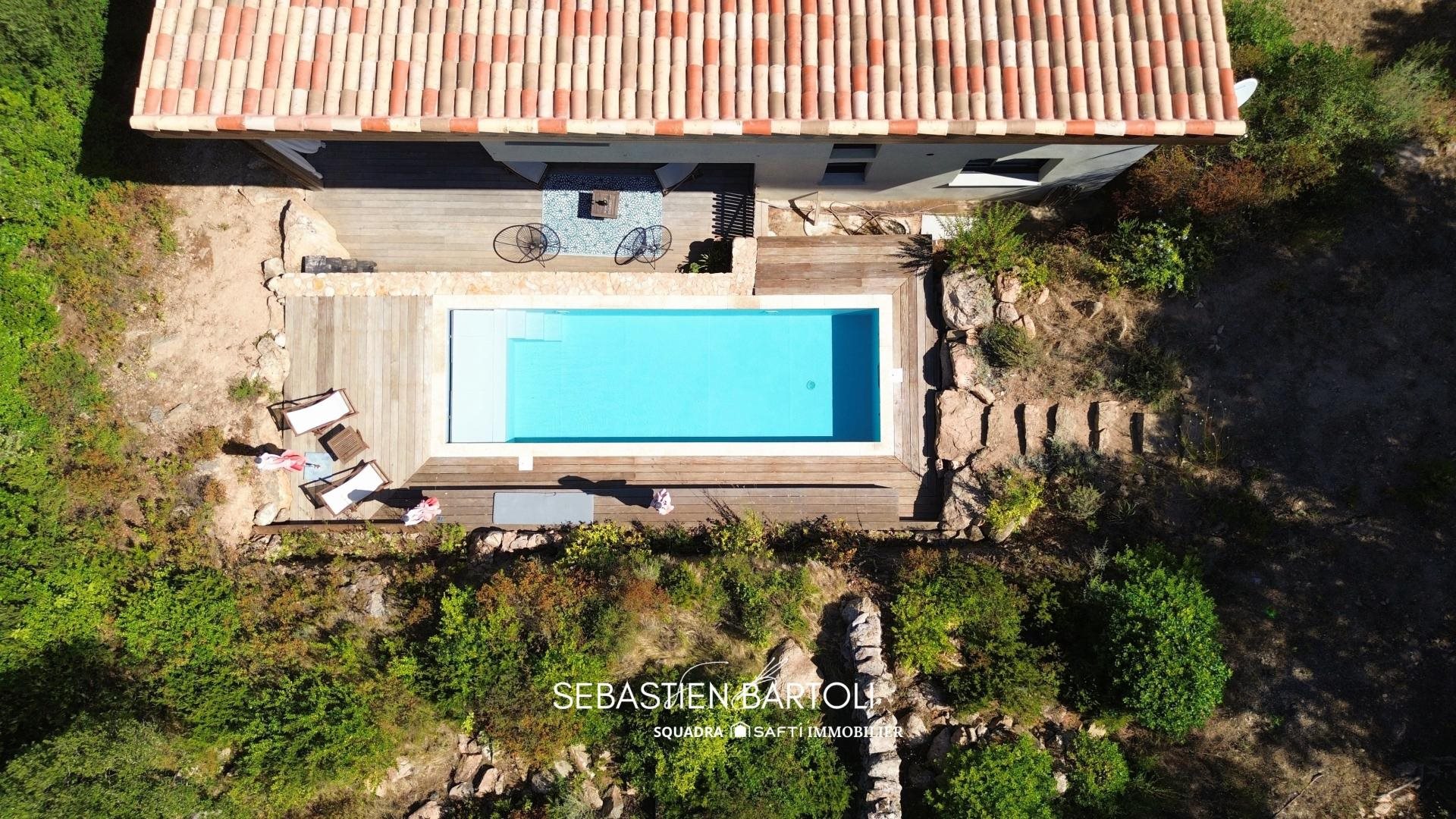 Maison à vendre, 113m², Figari