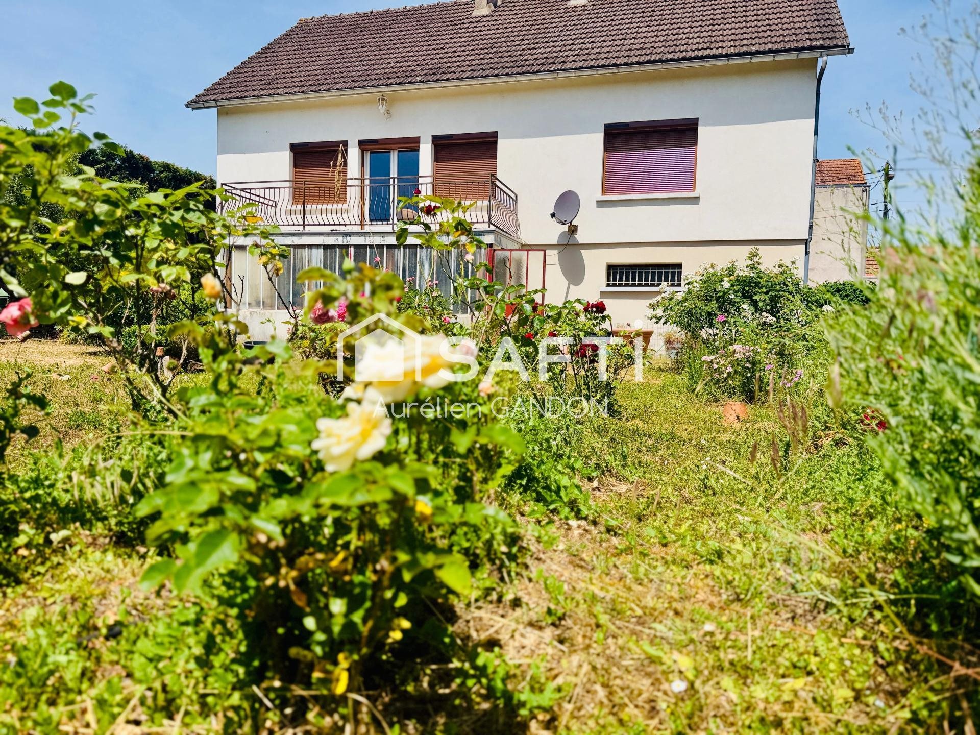 Maison à vendre, 150m², Villeneuve-sur-Yonne