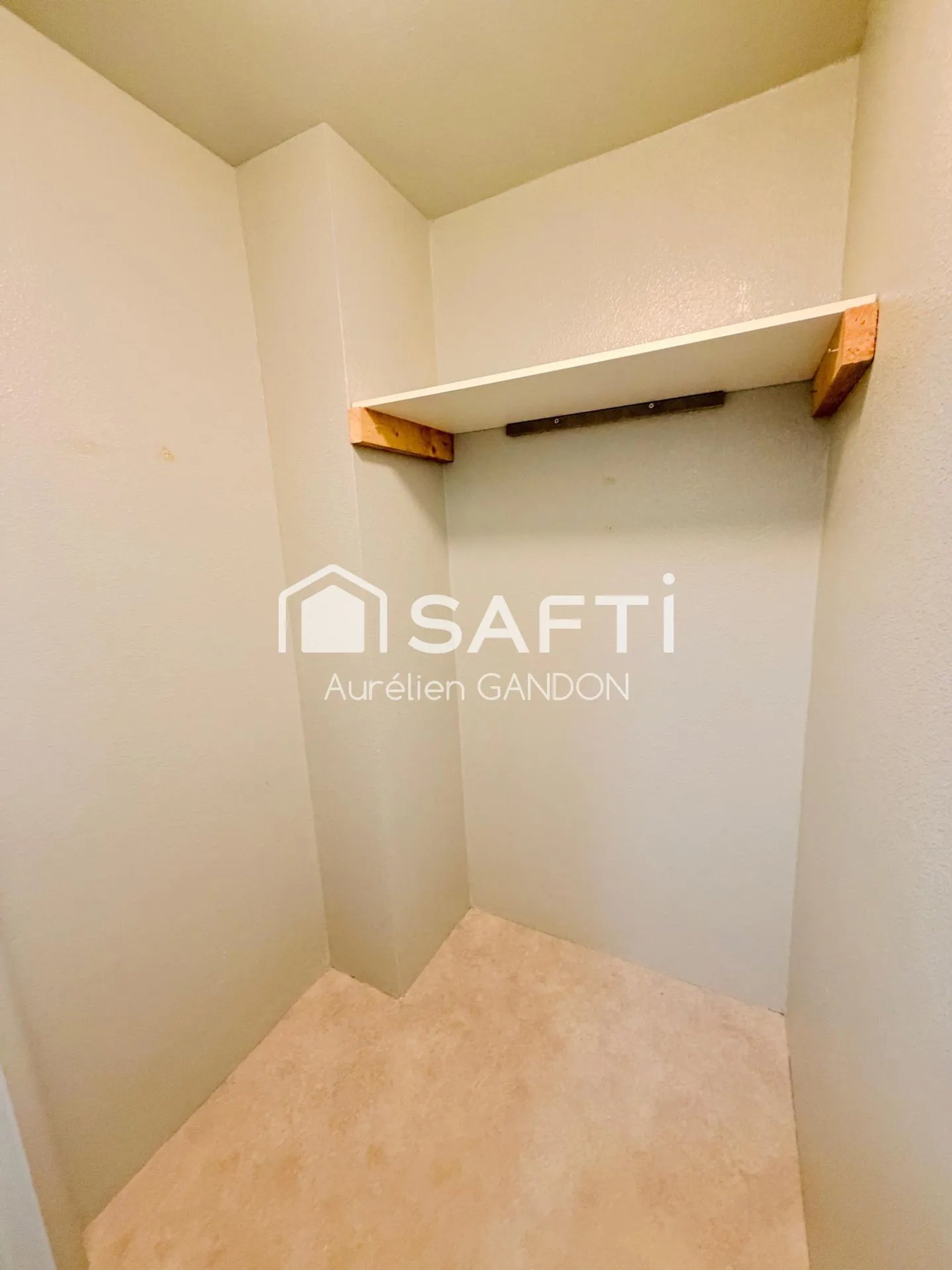Appartement à louer, 45m², Joigny
