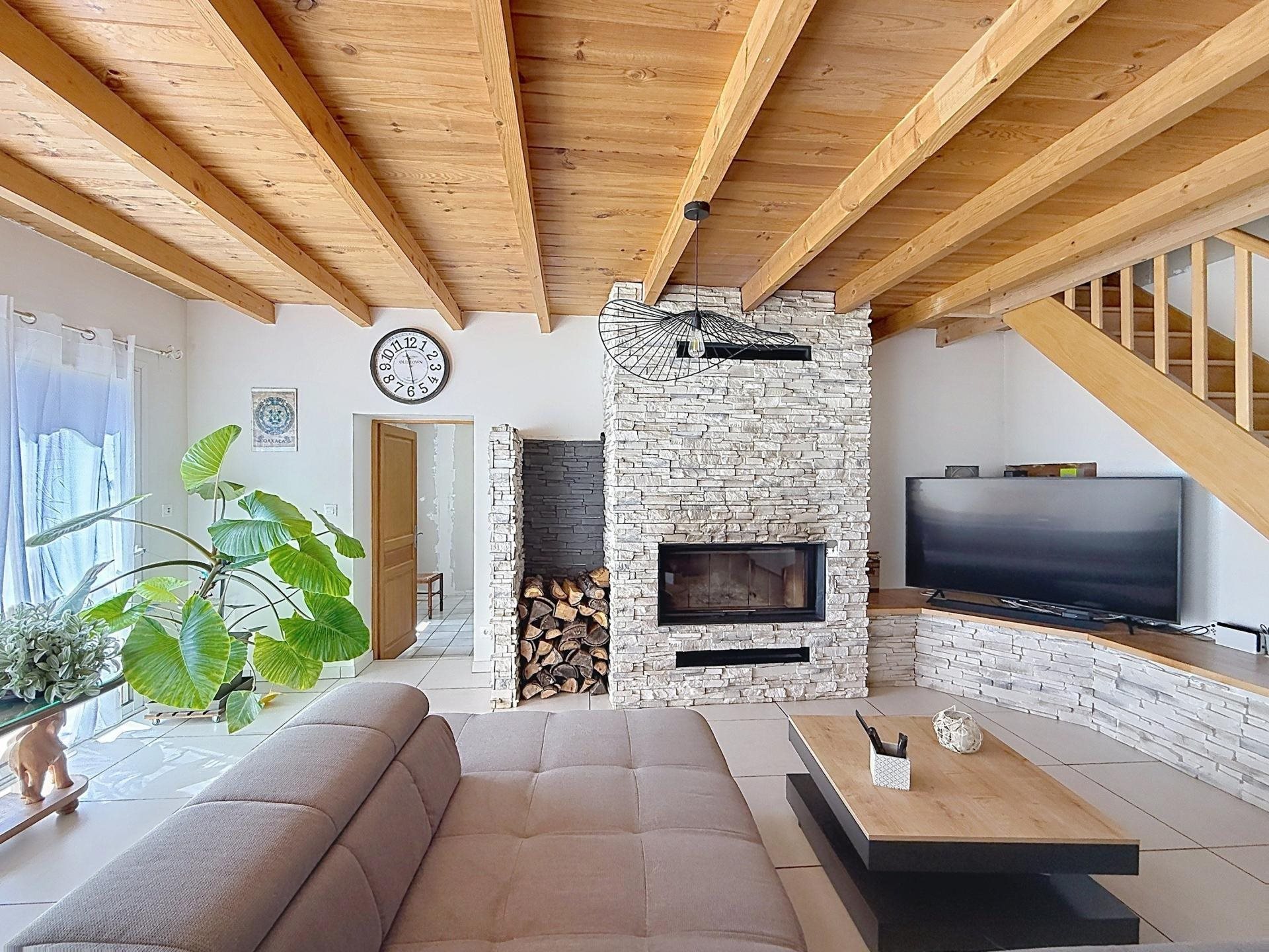 Maison à vendre, 195m², Le Cuing