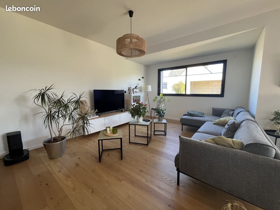 Maison à vendre, 180m², Plounéventer