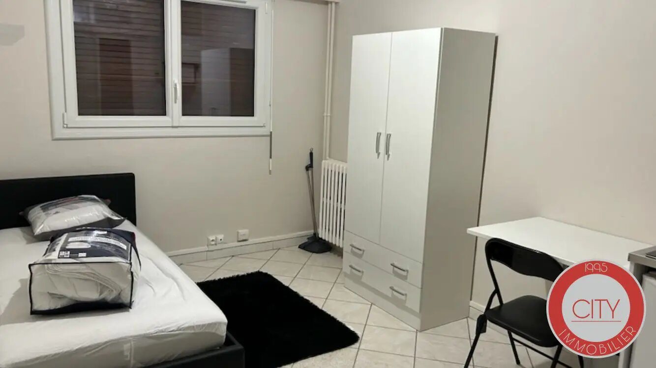 Appartement à louer, 13m², Maisons-Laffitte