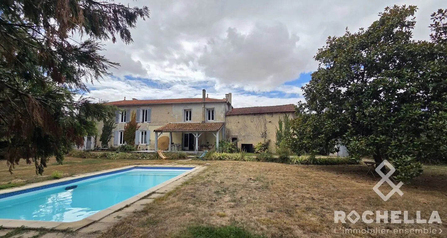 Maison à vendre, 228m², Les Eglises-d'Argenteuil